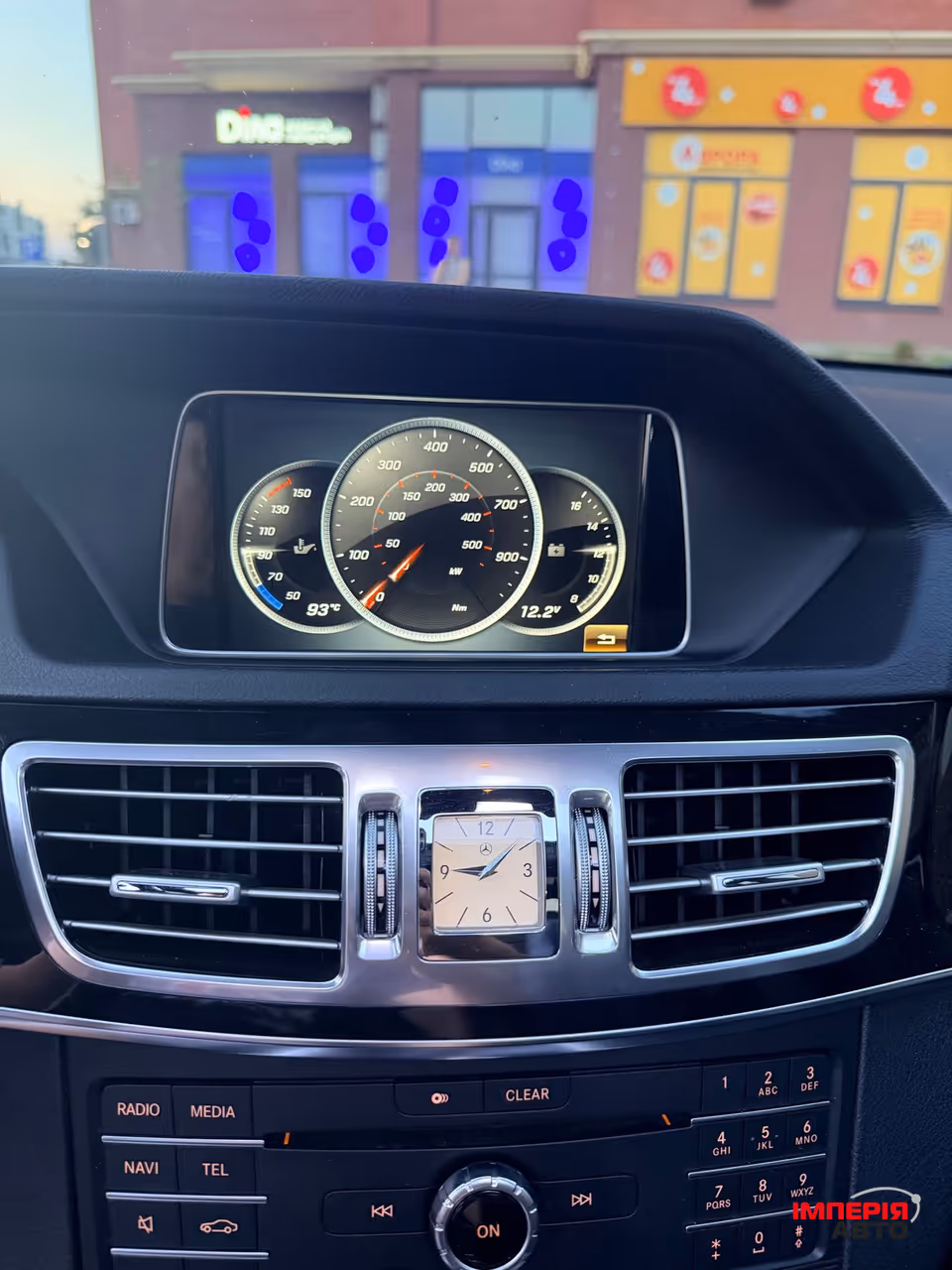 Mercedes-Benz E-Класс - фото 19