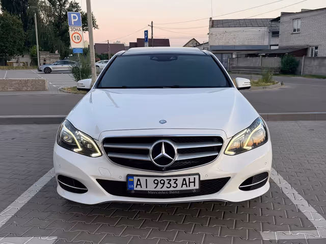 Mercedes-Benz E-Класс - зображення 2