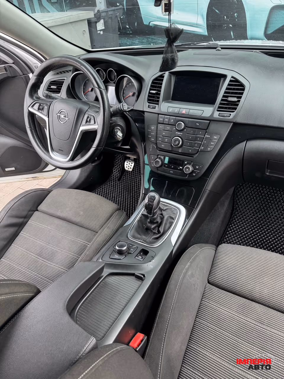 Opel Insignia - фото 14