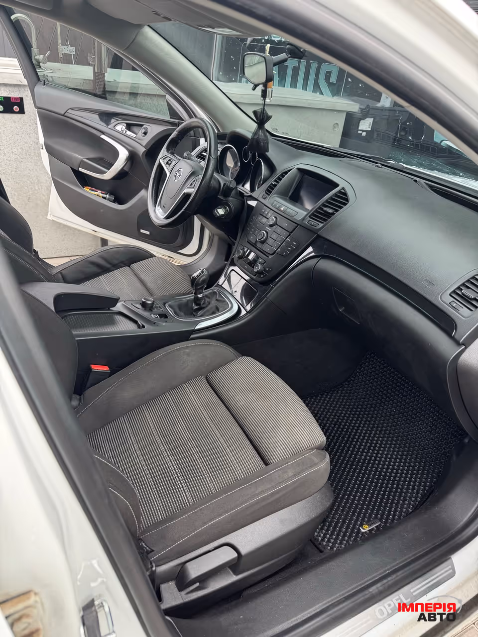 Opel Insignia - фото 13
