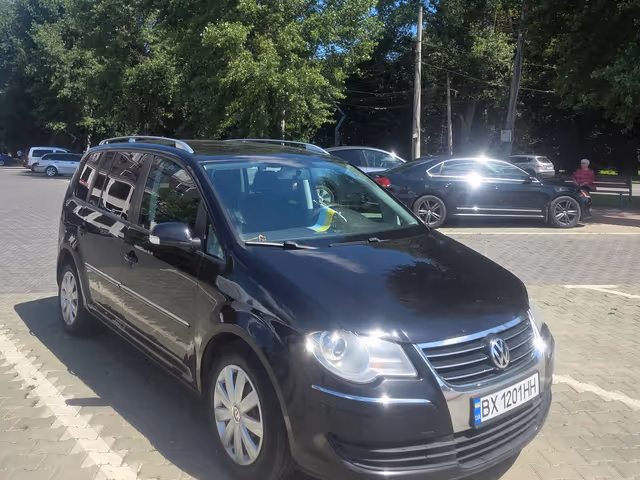 Volkswagen Touran - зображення 3