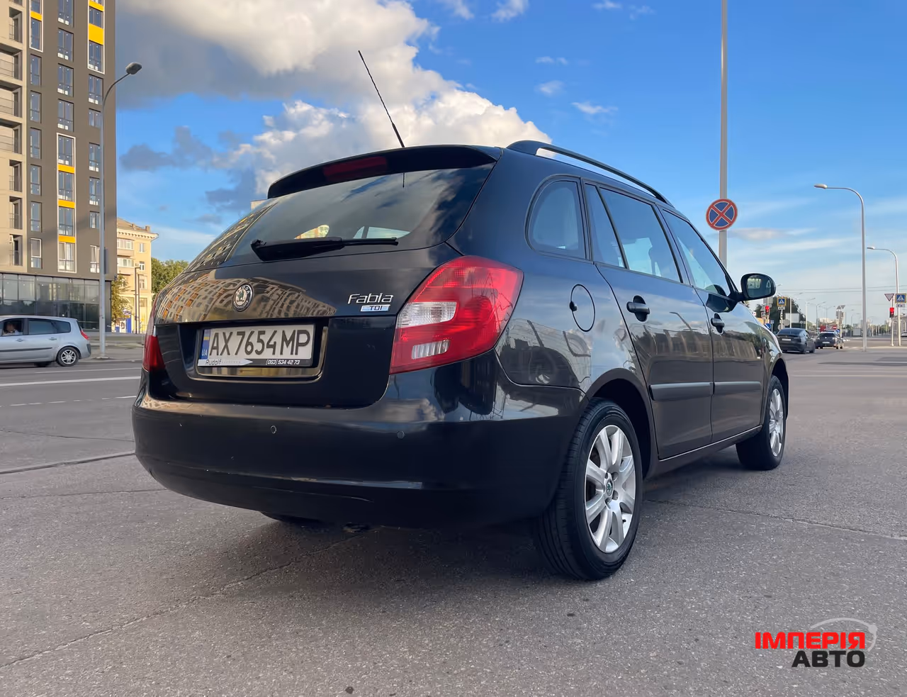 Skoda Fabia - фото 7