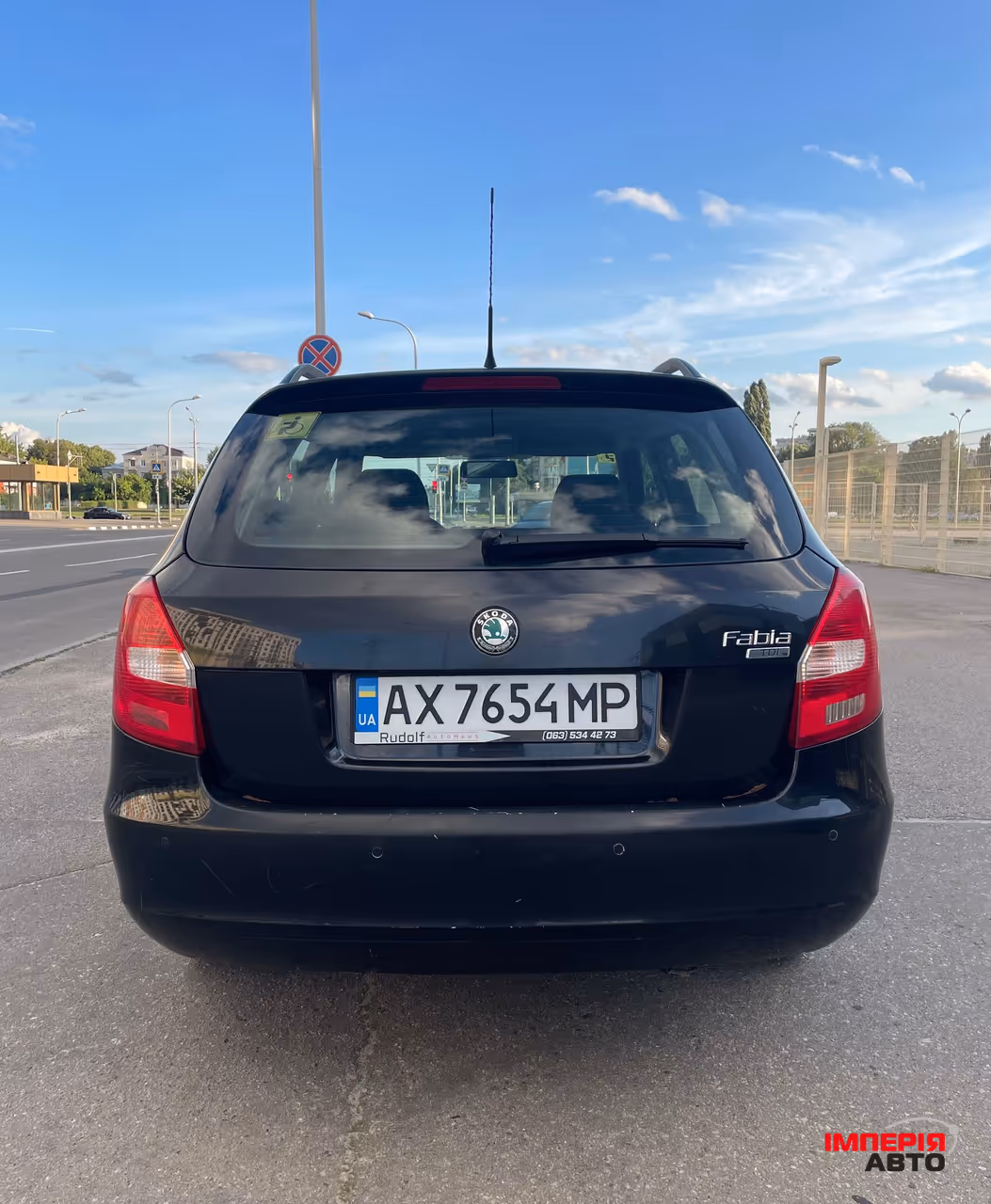 Skoda Fabia - фото 6