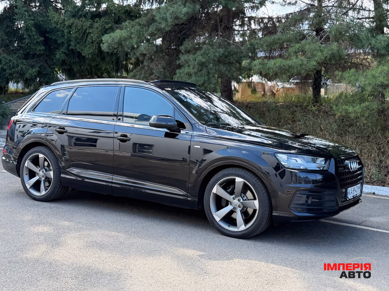 Audi Q7 - фото 4