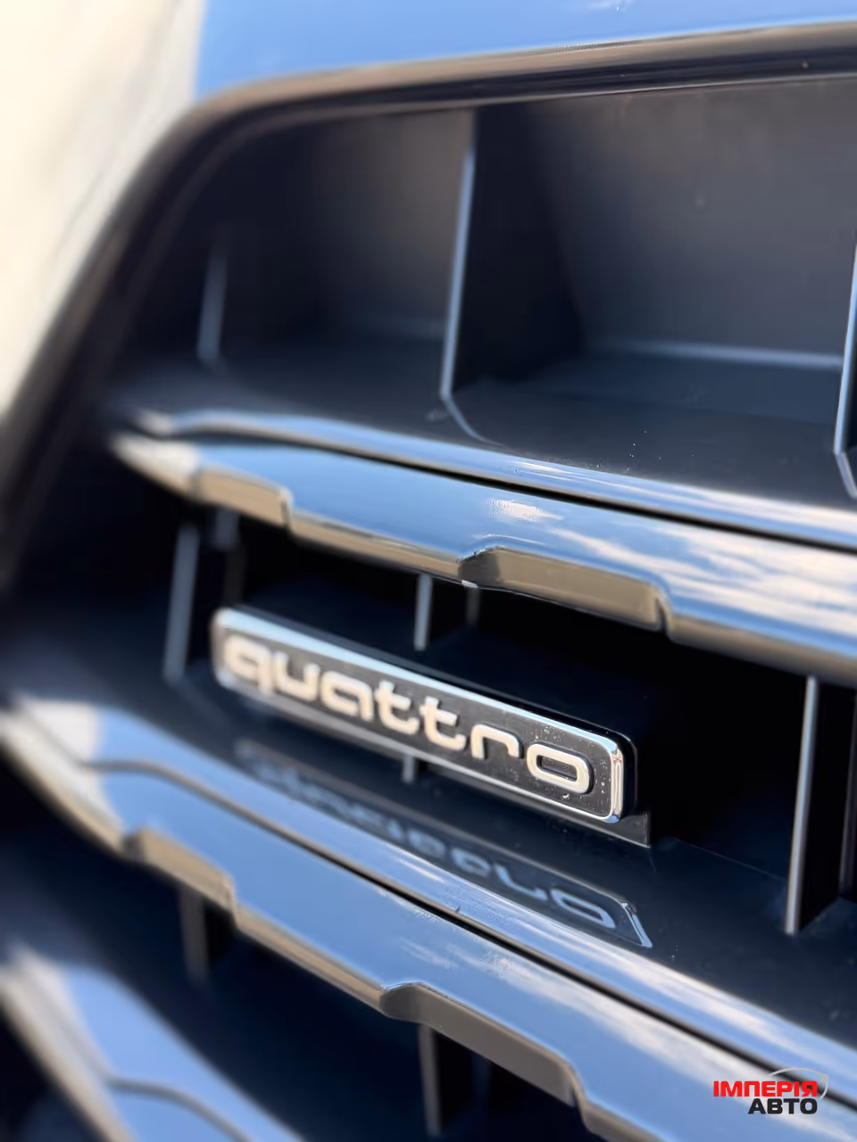 Audi Q7 - фото 17