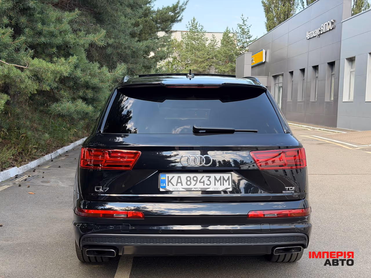 Audi Q7 - фото 9
