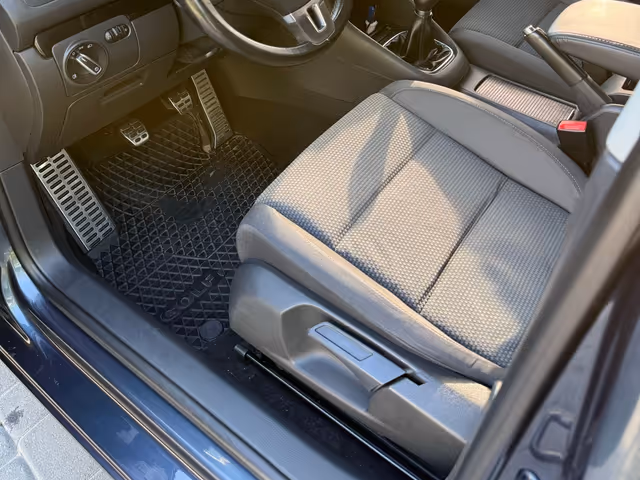 Volkswagen Golf - зображення 5