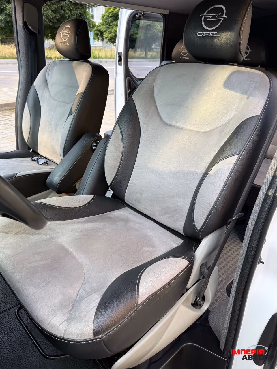 Opel Vivaro - фото 6