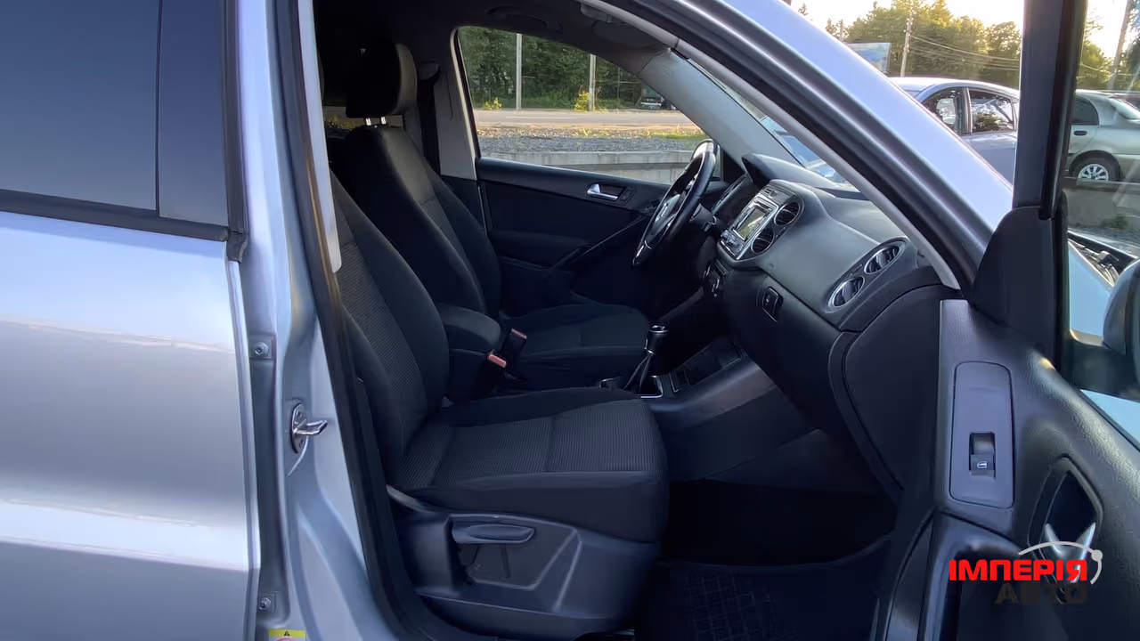 Volkswagen Tiguan - фото 29