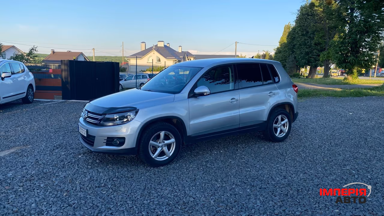 Volkswagen Tiguan - фото 3