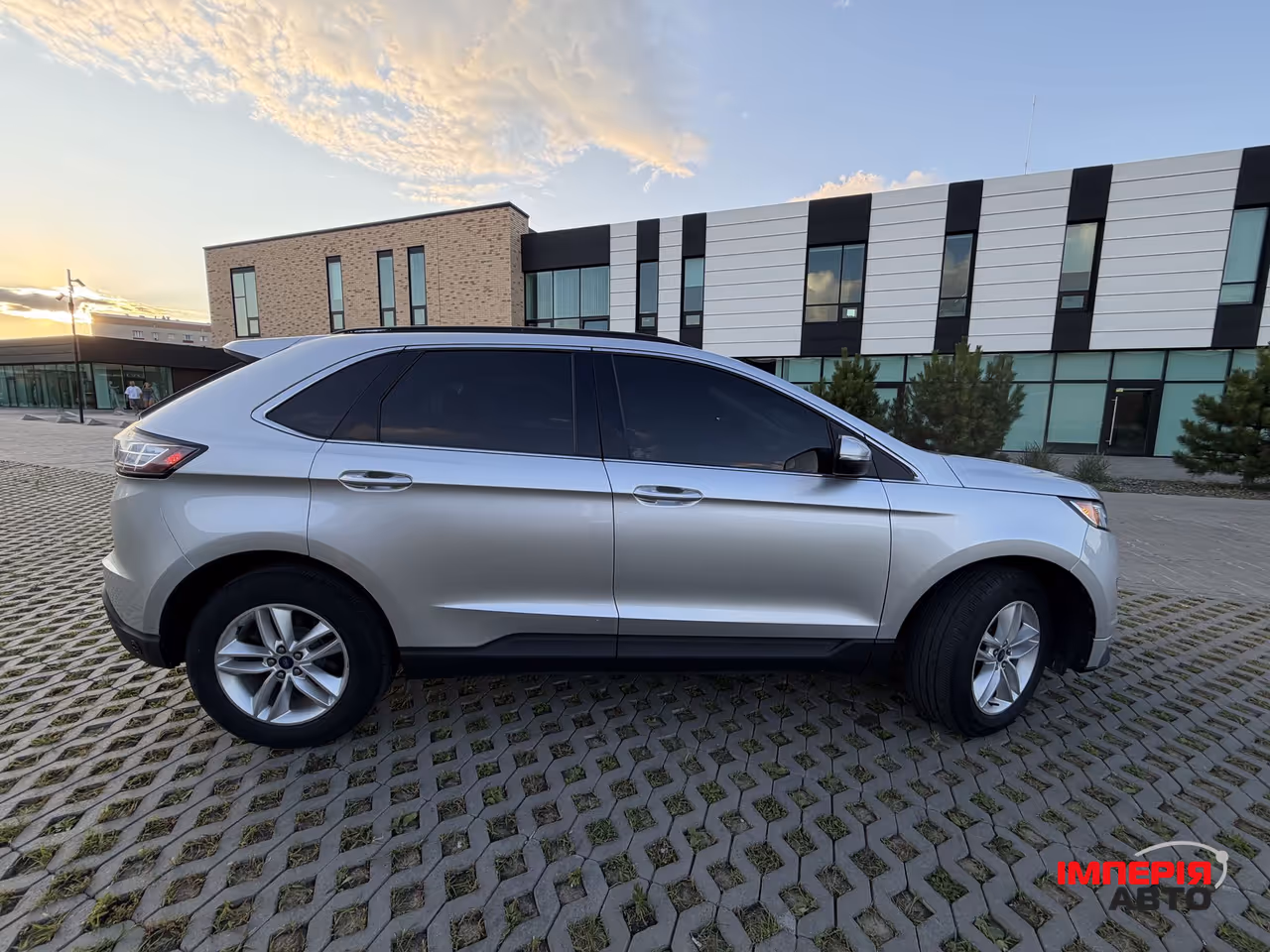 Ford Edge - фото 3