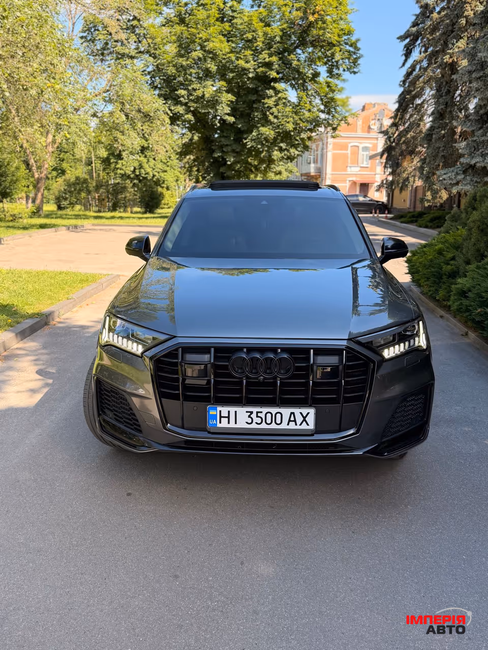 Audi Q7 - фото 4