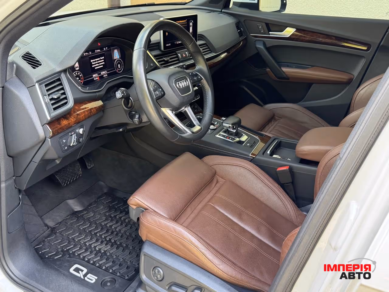 Audi Q5 - фото 10