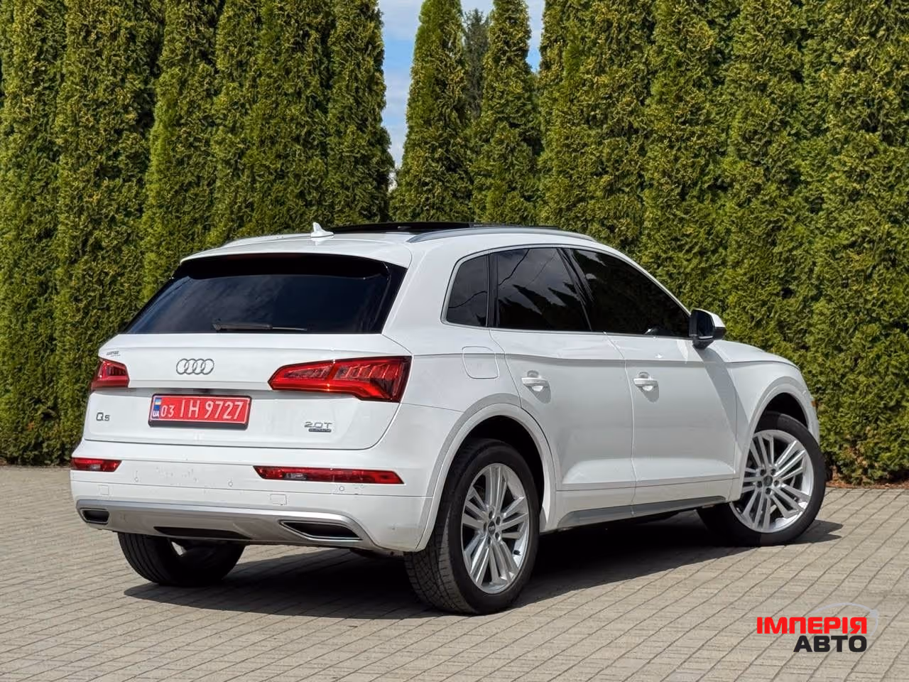 Audi Q5 - фото 7