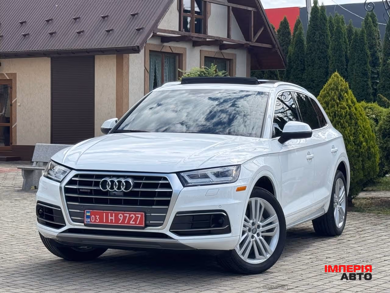 Audi Q5 - фото 1