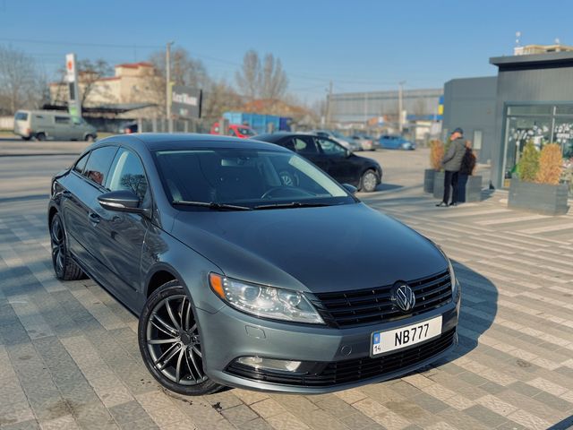 Volkswagen Passat CC - фото 1