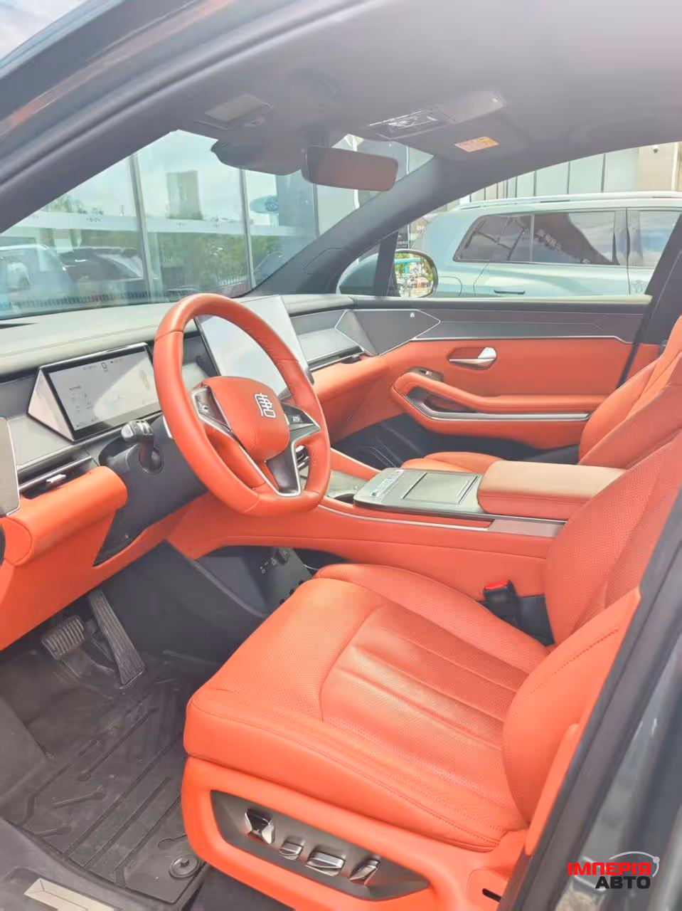 BYD Tang L - фото 3