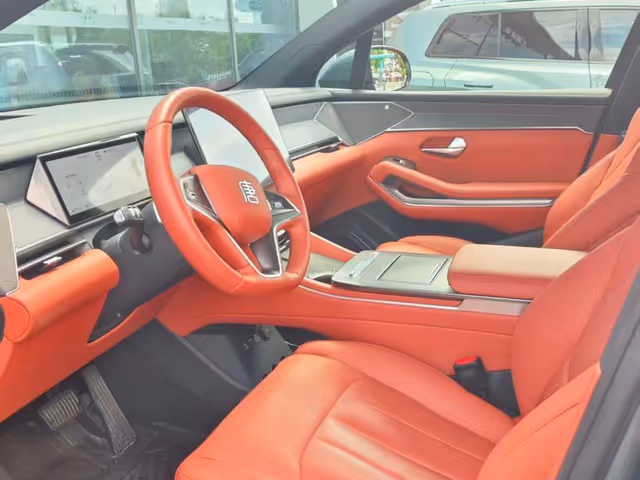 BYD Tang L - зображення 3