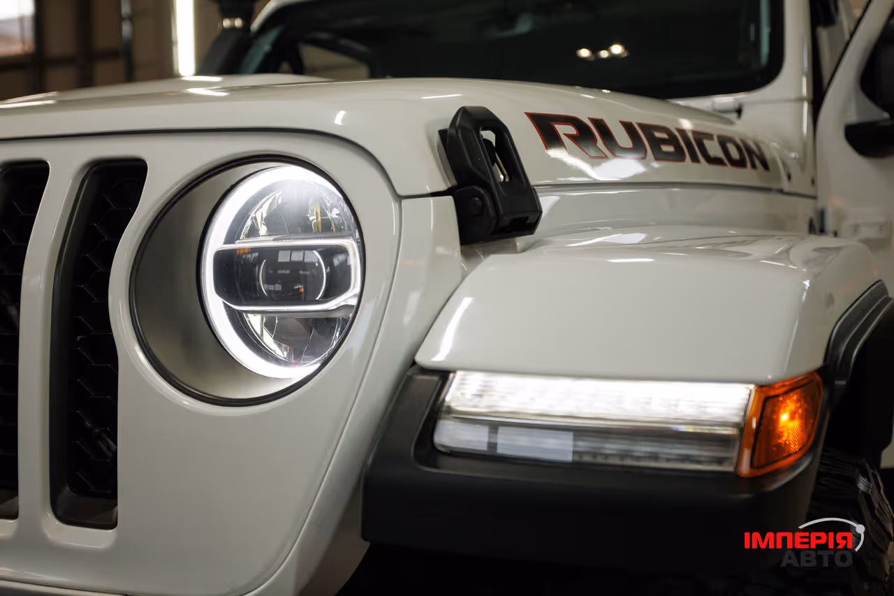 Jeep Wrangler - фото 35