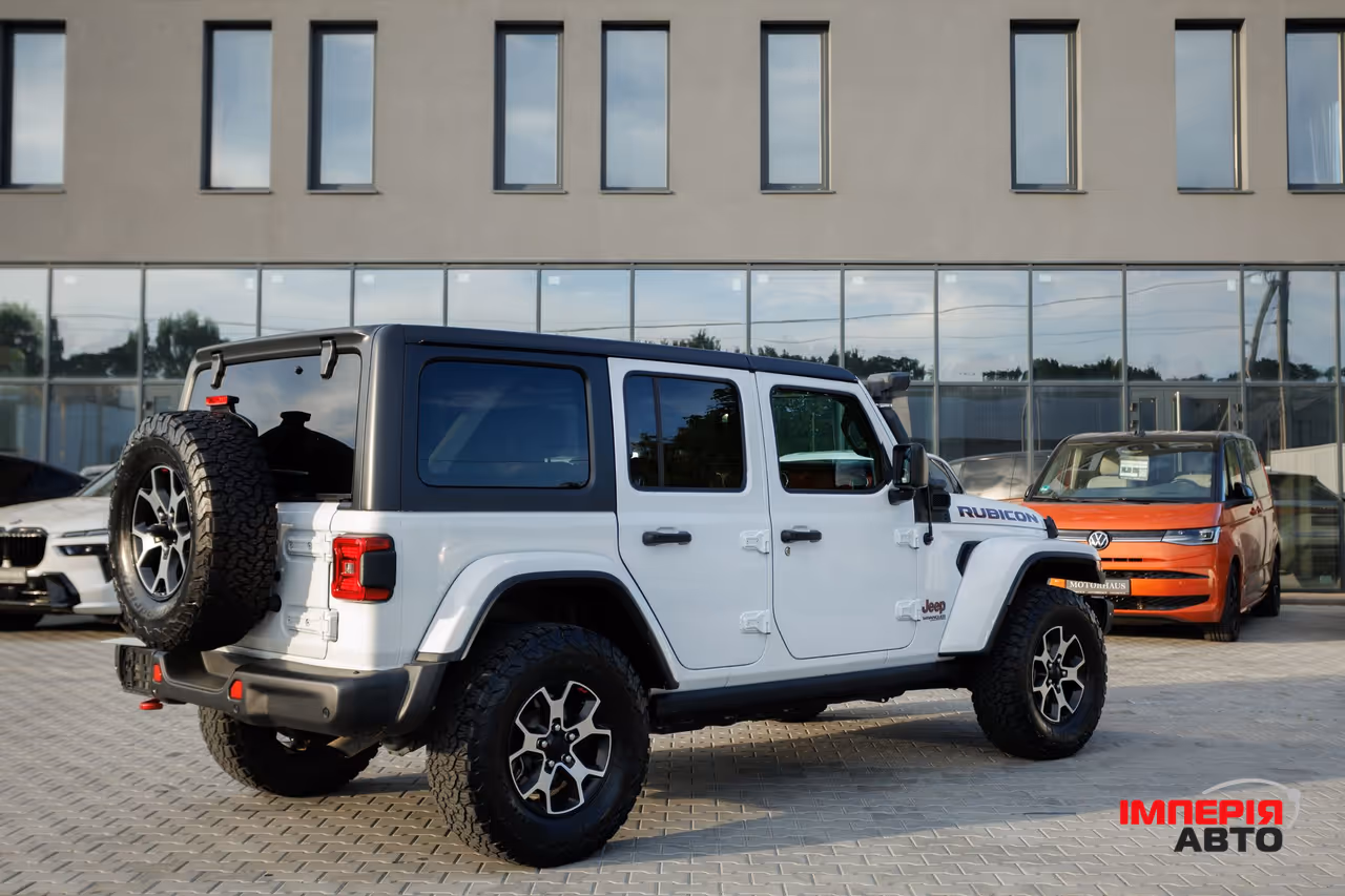 Jeep Wrangler - фото 4