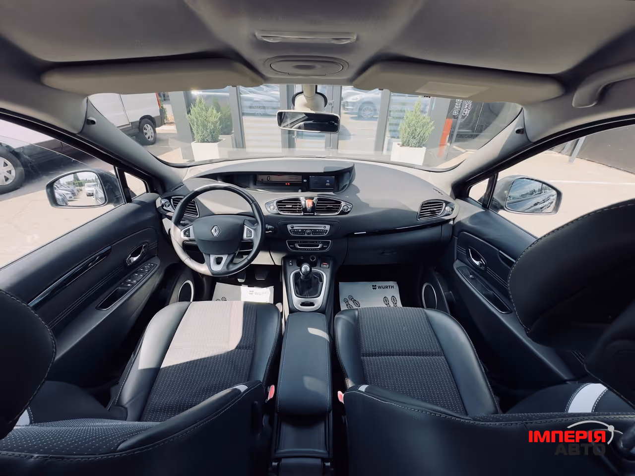Renault Scenic - фото 22