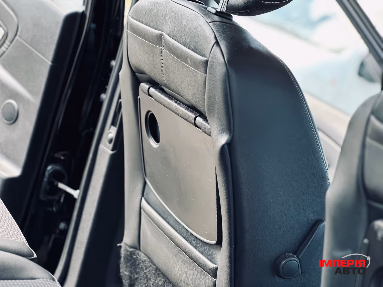 Renault Scenic - фото 10