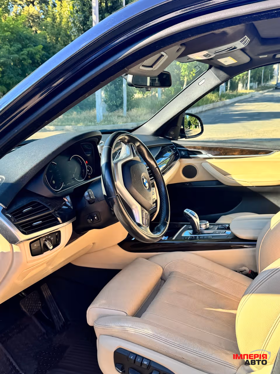 BMW X5 - фото 5