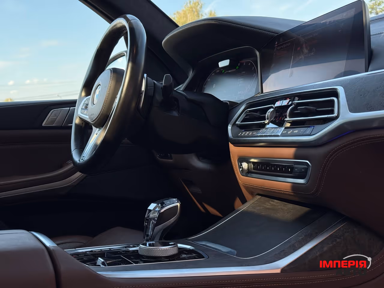 BMW X7 - фото 18