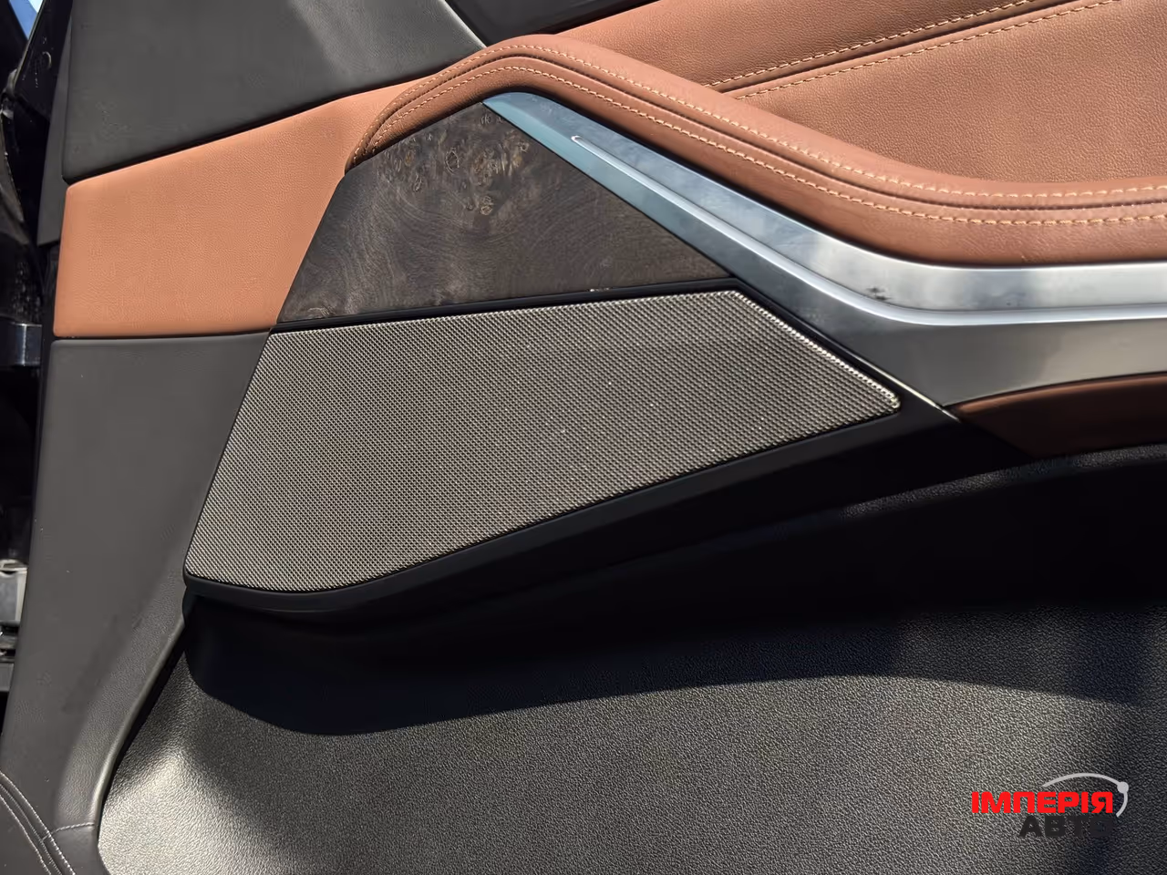 BMW X7 - фото 2