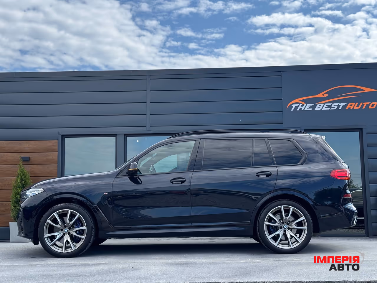 BMW X7 - фото 34