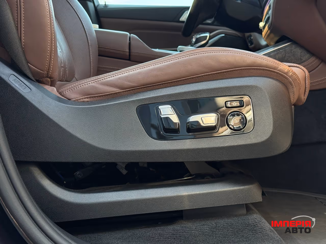 BMW X7 - фото 10
