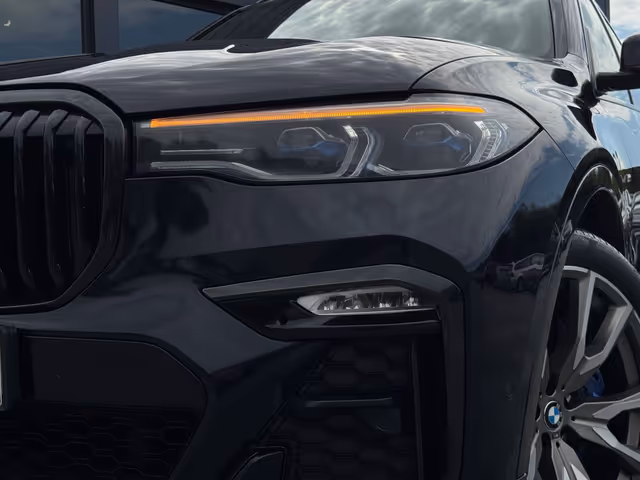 BMW X7 - зображення 3