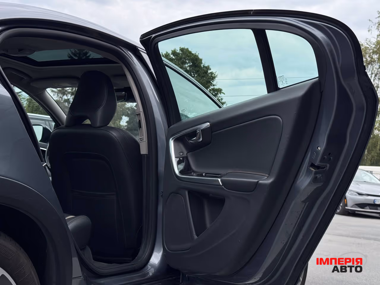 Volvo S60 Cross Country - фото 61