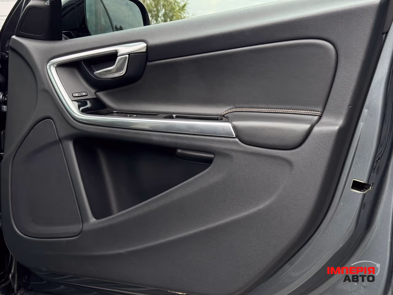 Volvo S60 Cross Country - фото 75