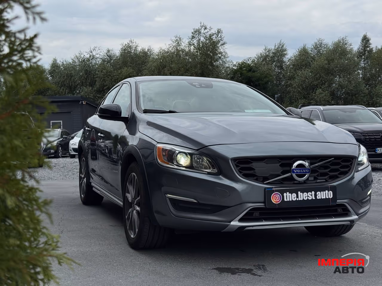 Volvo S60 Cross Country - фото 8