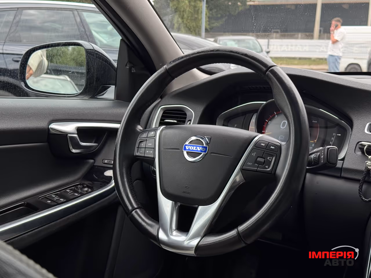 Volvo S60 Cross Country - фото 68