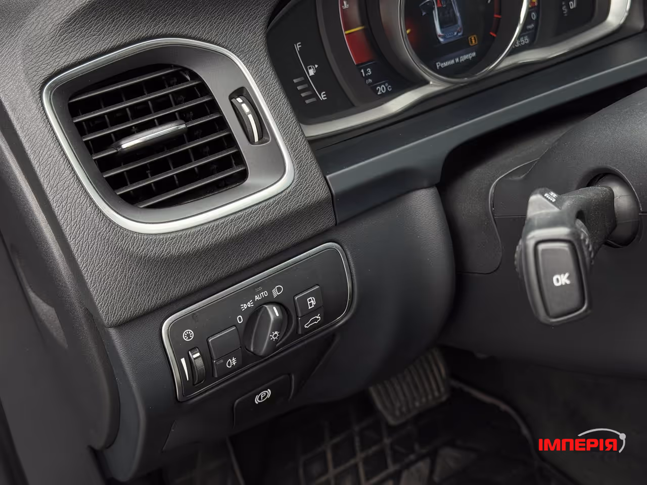 Volvo S60 Cross Country - фото 35