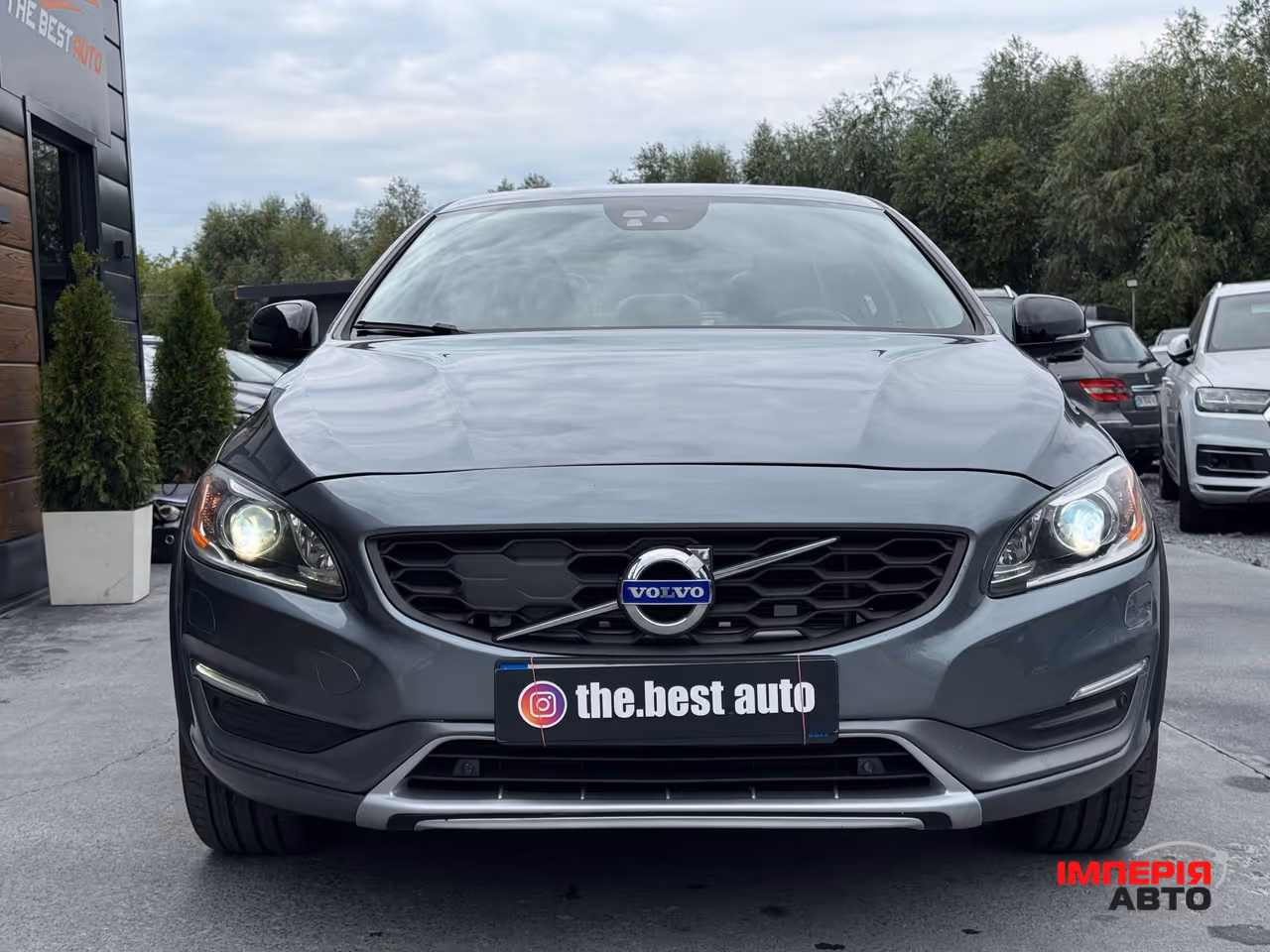 Volvo S60 Cross Country - фото 10
