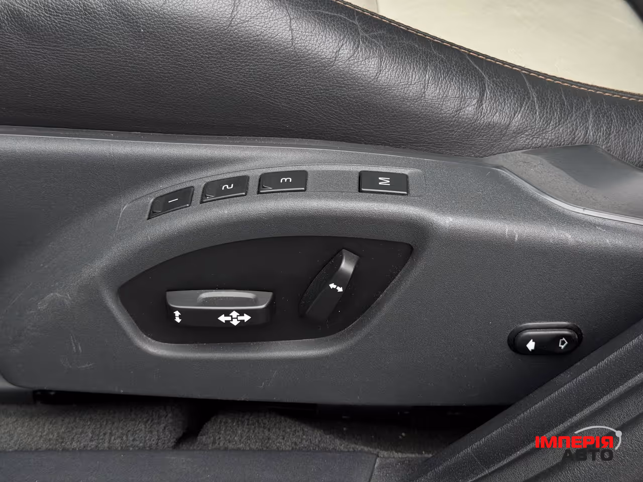 Volvo S60 Cross Country - фото 28