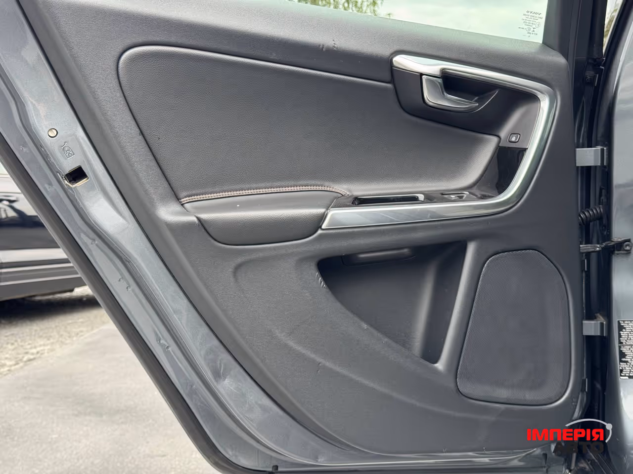Volvo S60 Cross Country - фото 56