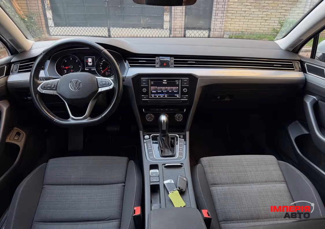 Volkswagen Passat - фото 5