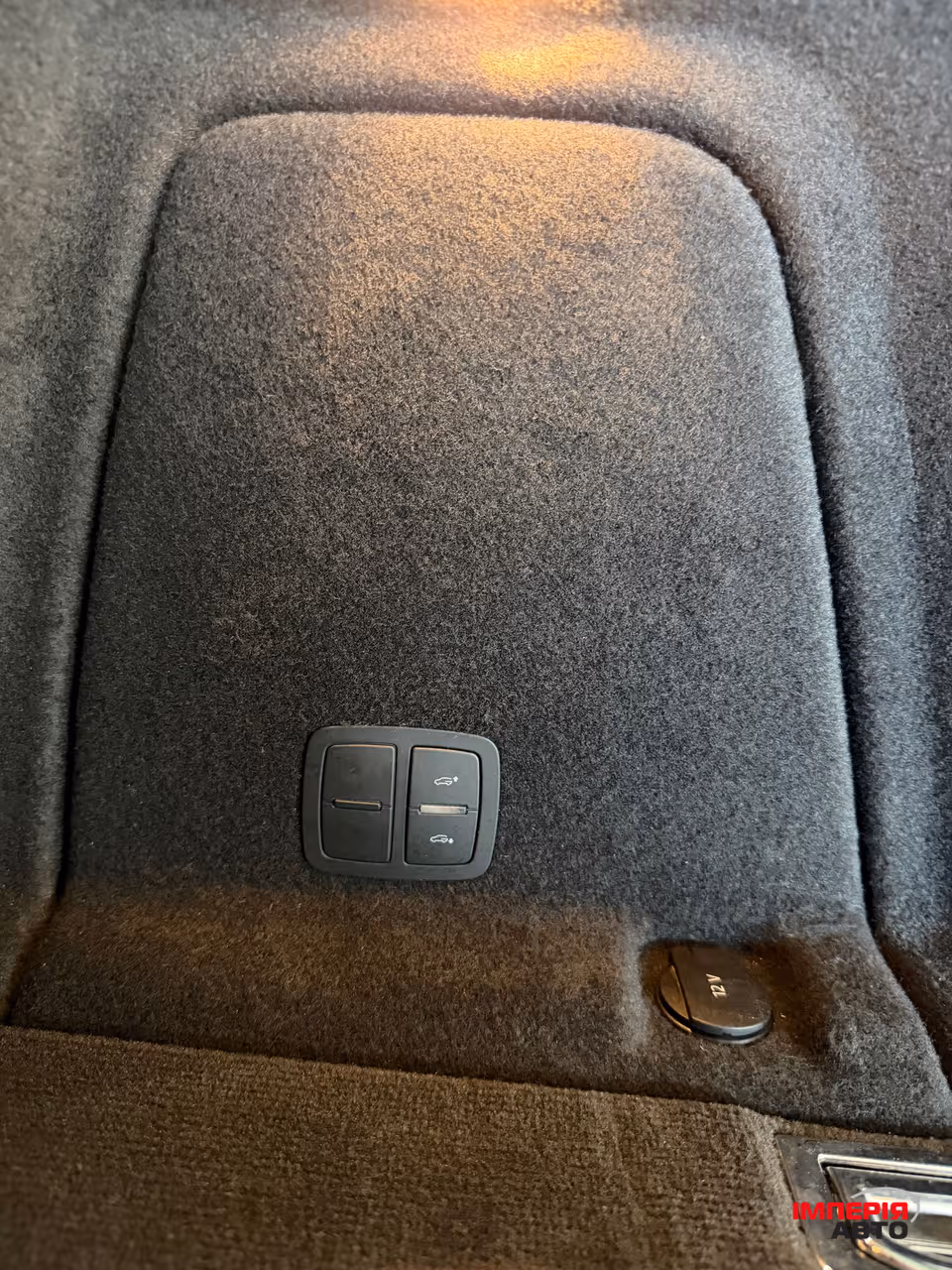 Audi Q7 - фото 18