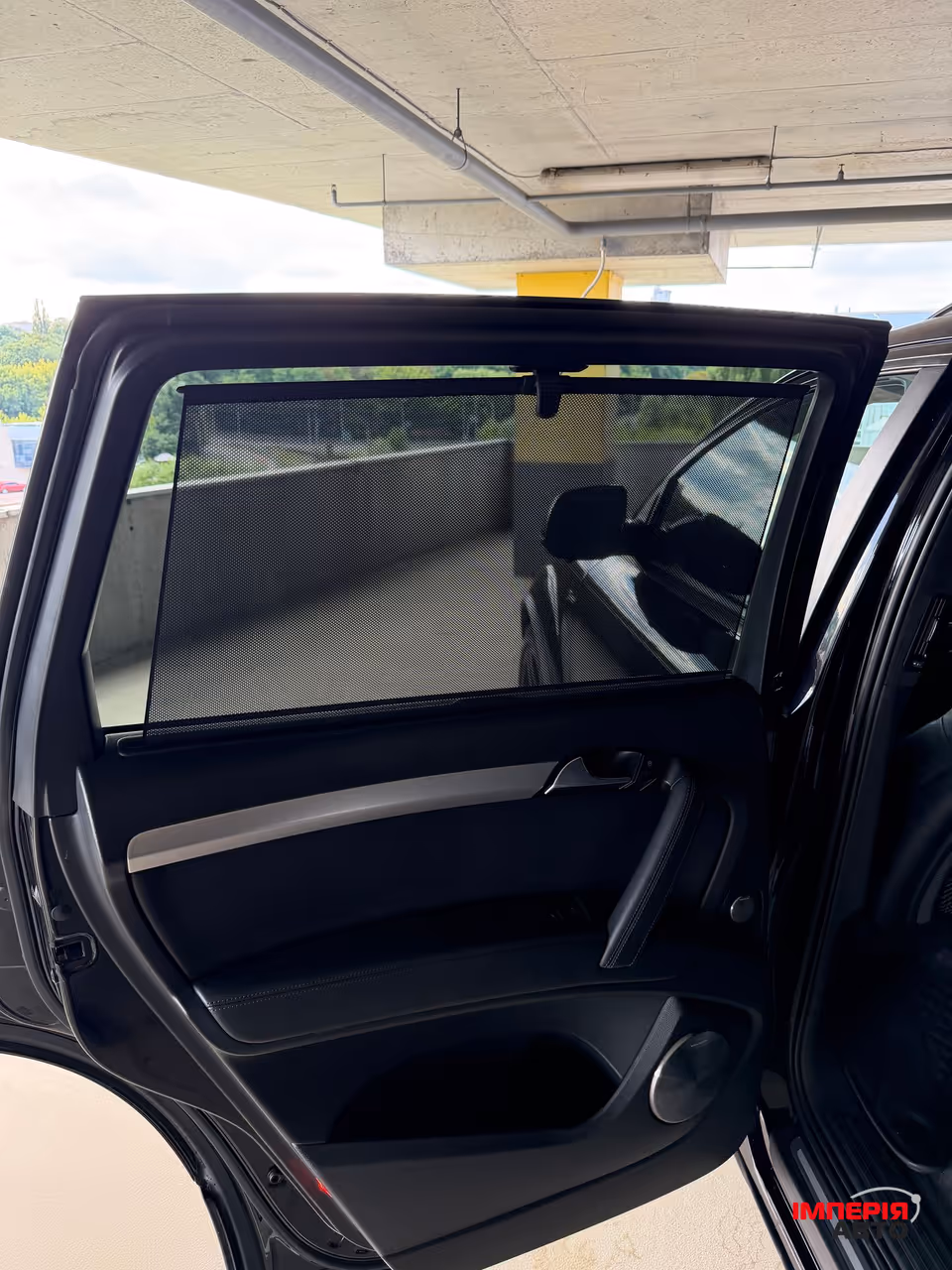 Audi Q7 - фото 11