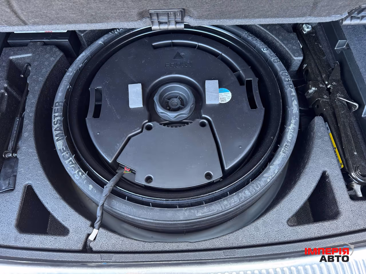 Audi Q5 - фото 24