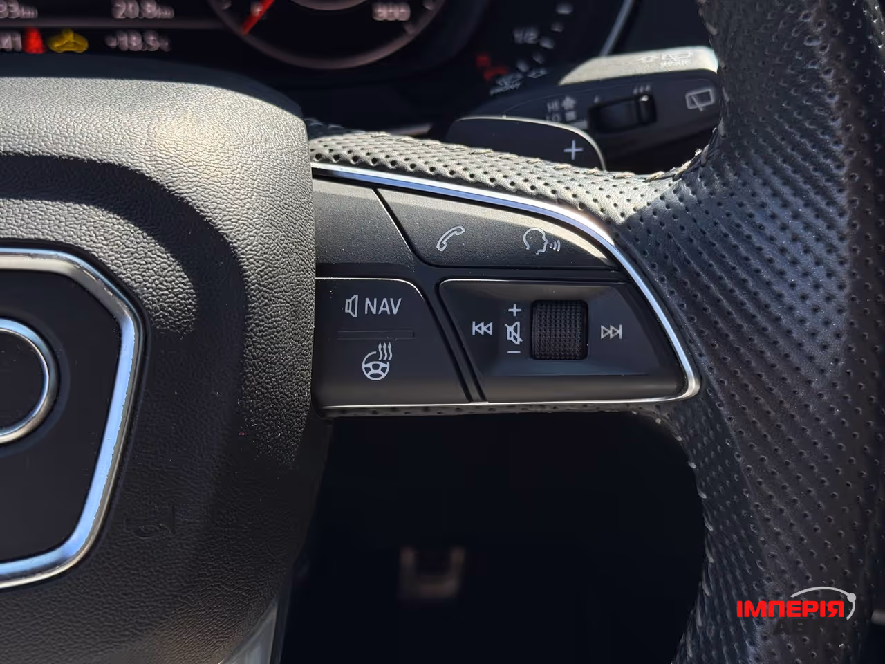 Audi Q5 - фото 44