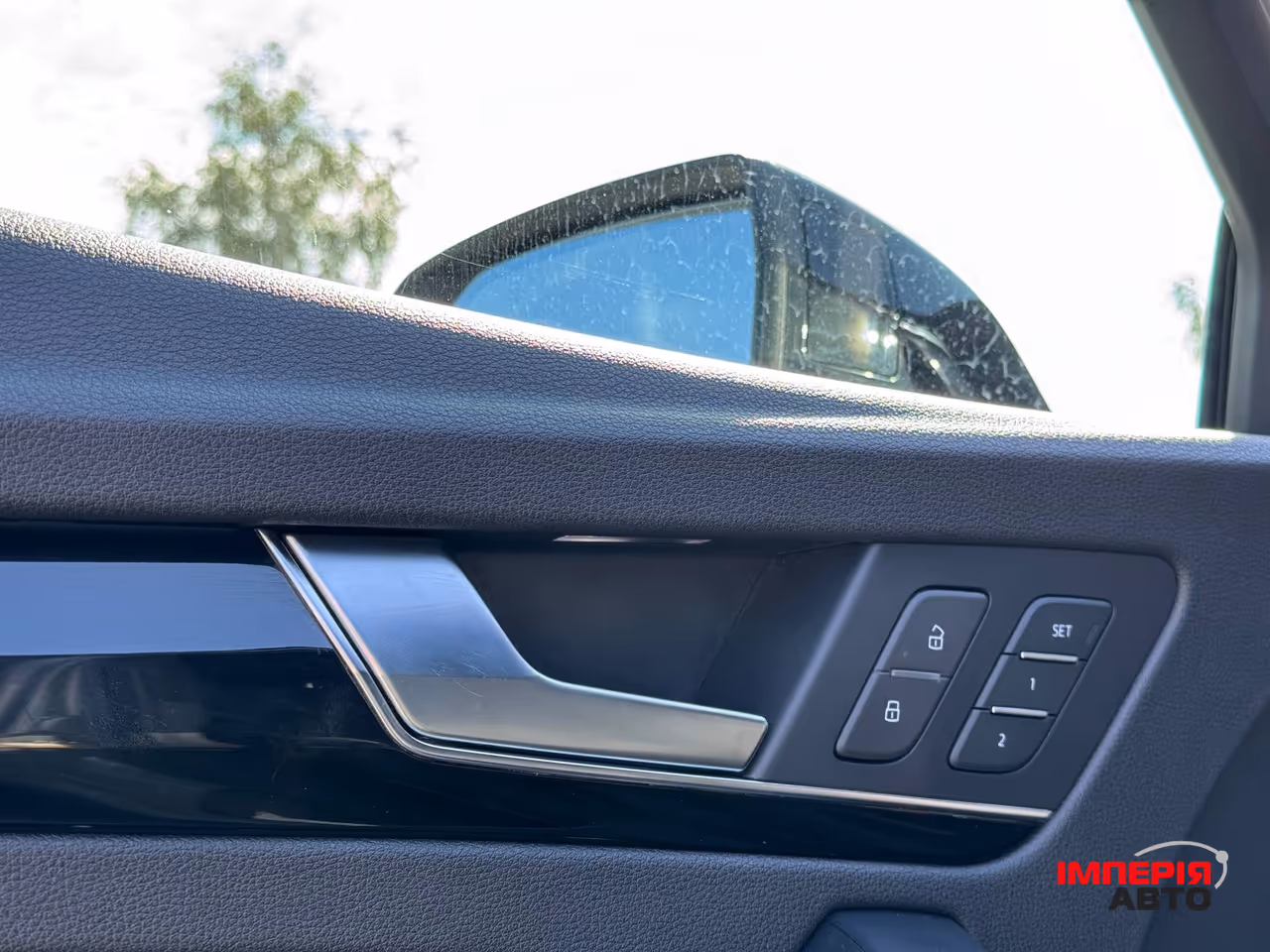 Audi Q5 - фото 32