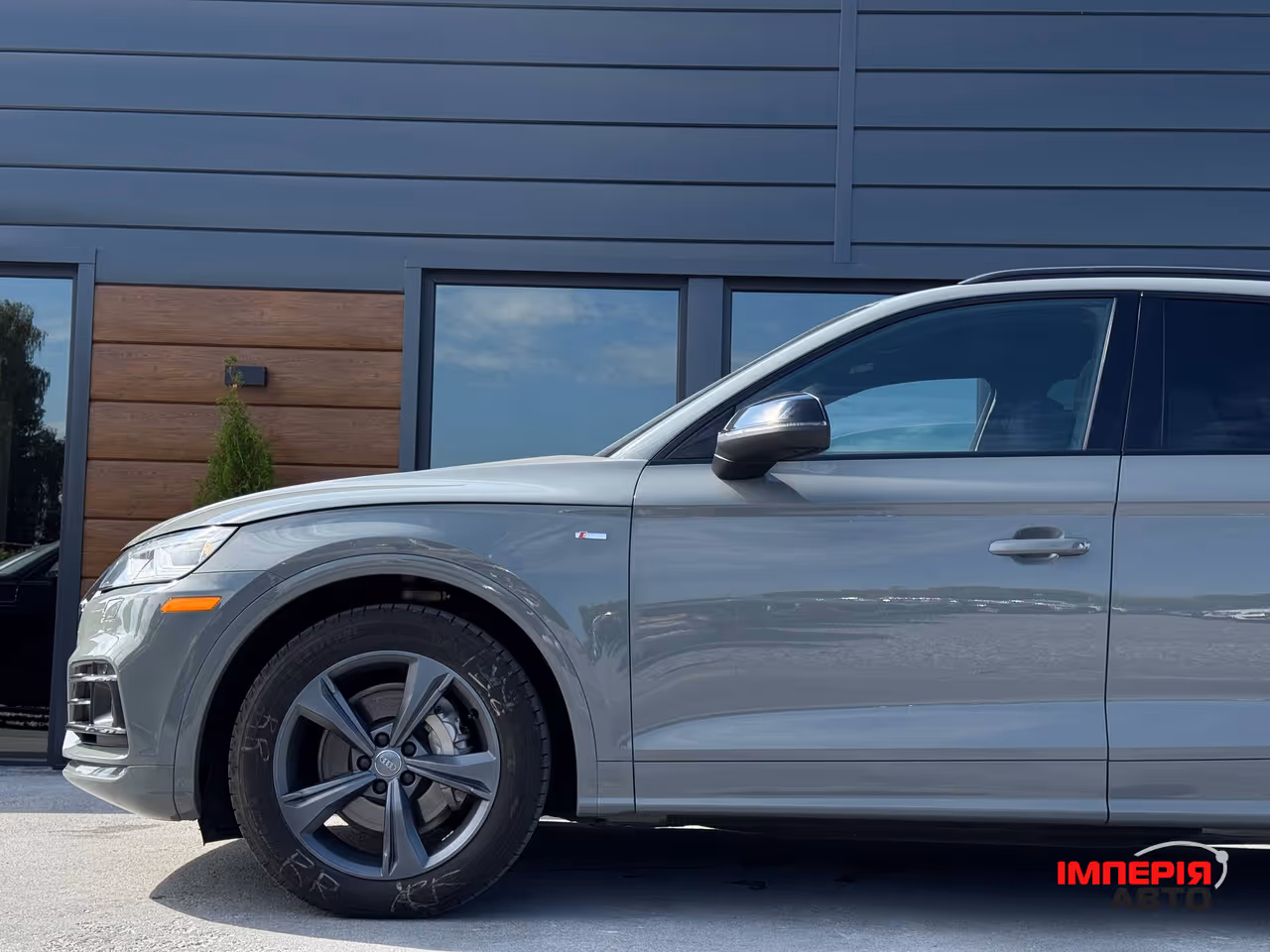 Audi Q5 - фото 19