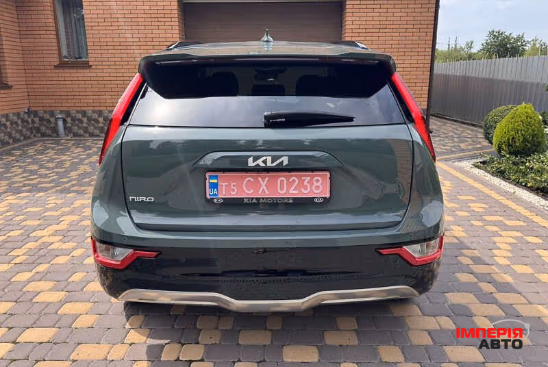 Kia Niro - фото 12