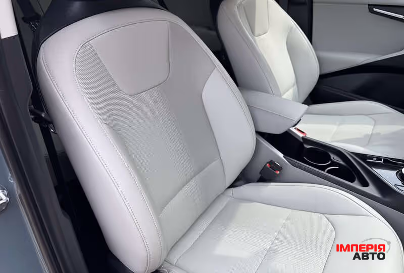 Kia Niro - фото 18