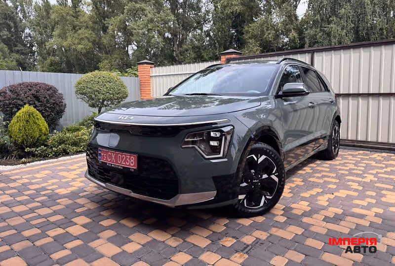 Kia Niro - фото 1